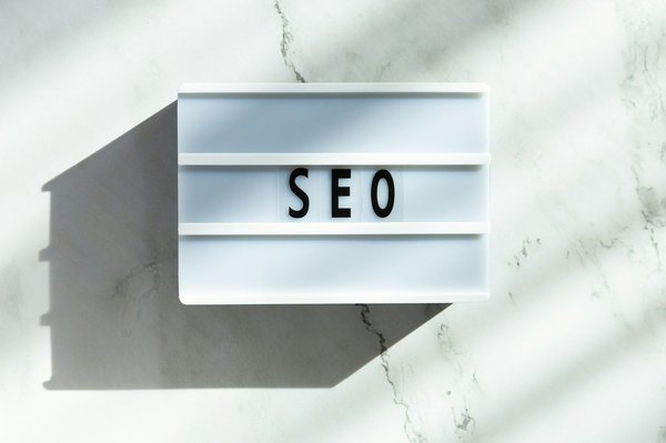 Améliorez votre stratégie grâce au suivi seo efficace